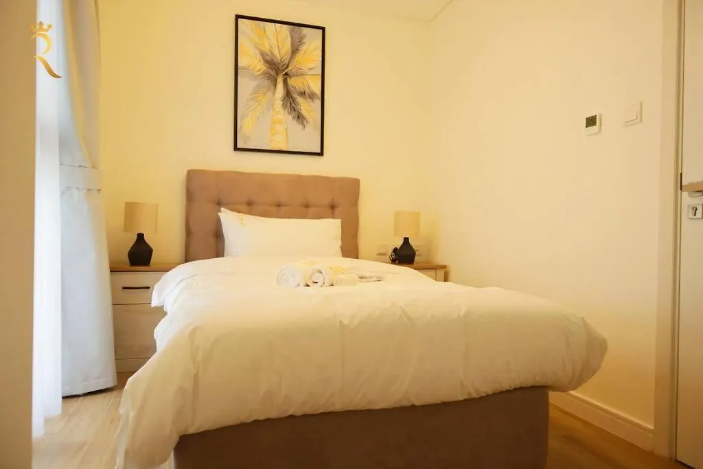 Amber Glow 2Br Apartment Al Raha Abu Dhabi 0*,  United Arab Emirates