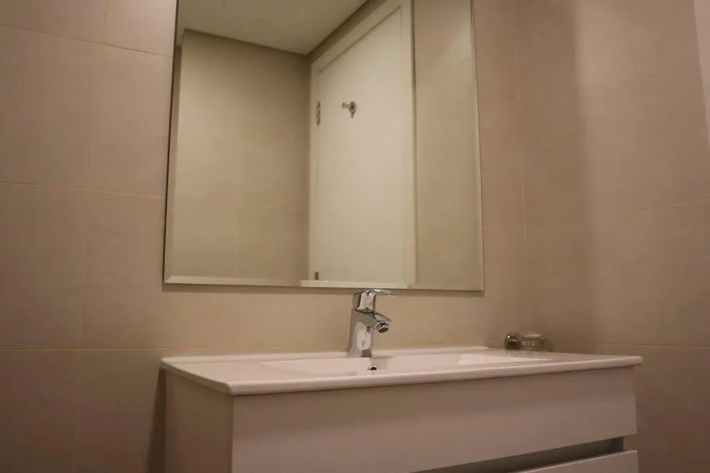 Amber Glow 2Br Apartment Al Raha Abu Dhabi United Arab Emirates