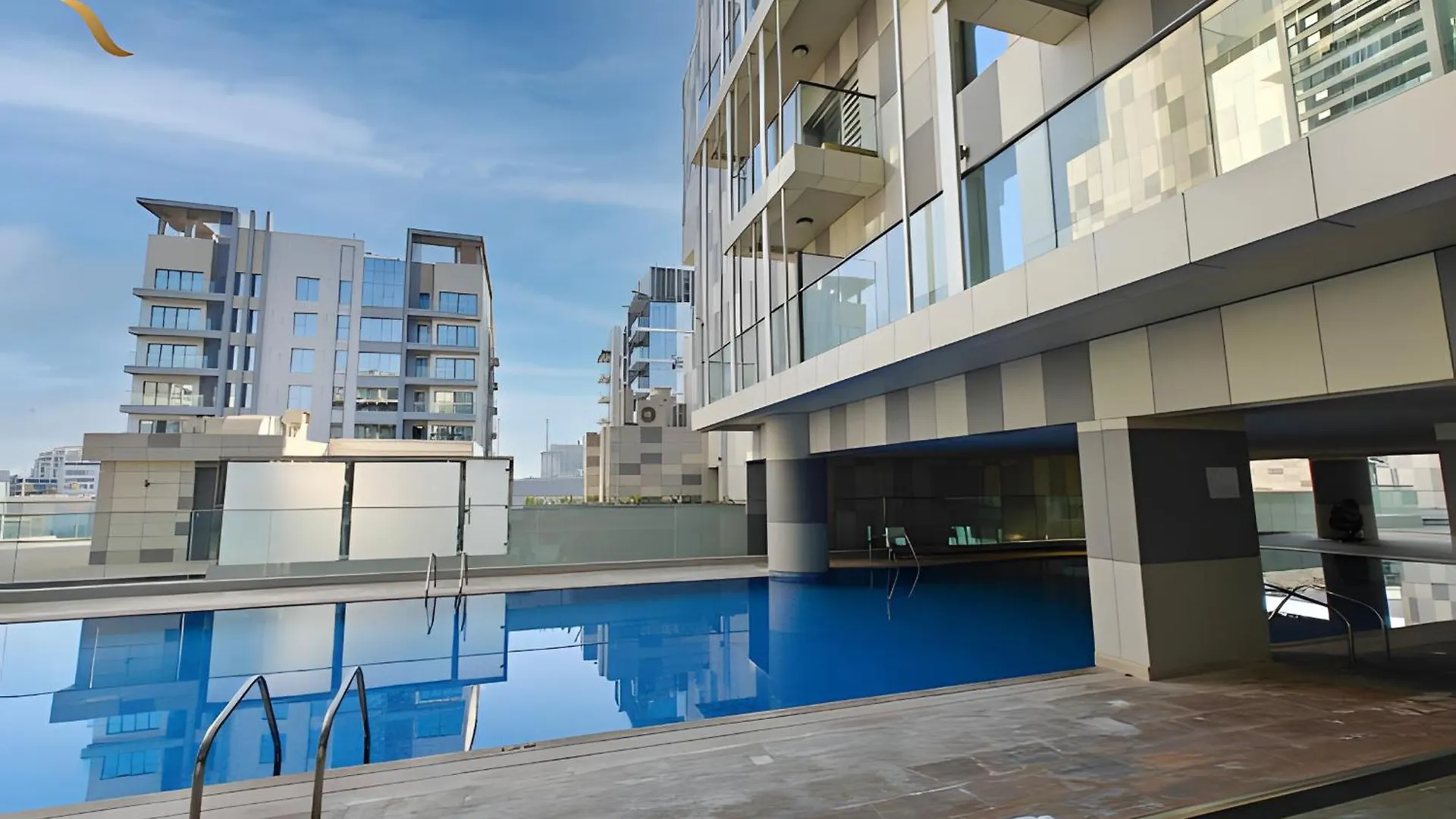 Amber Glow 2Br Apartment Al Raha Abu Dhabi