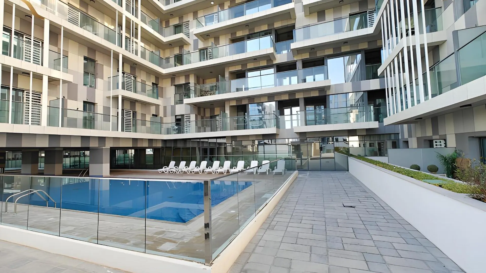 Amber Glow 2Br Apartment Al Raha Abu Dhabi 0*,  United Arab Emirates