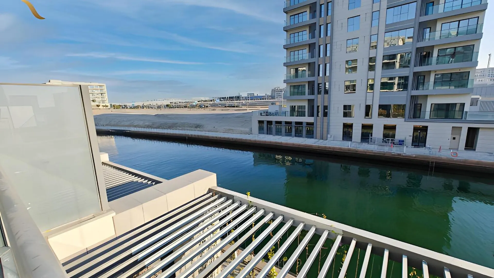 Amber Glow 2Br Apartment Al Raha Abu Dhabi