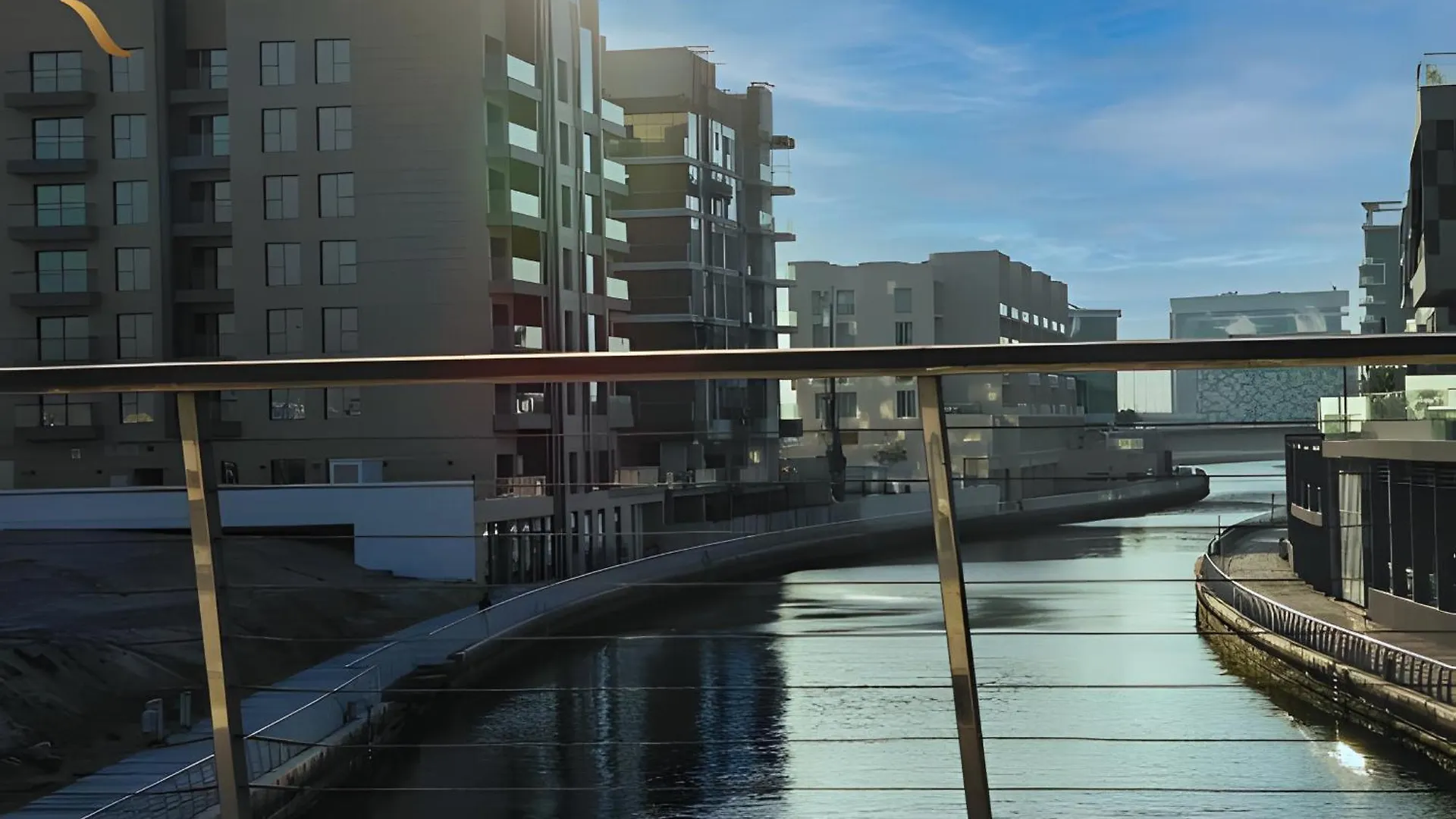 Amber Glow 2Br Apartment Al Raha Abu Dhabi 0*,